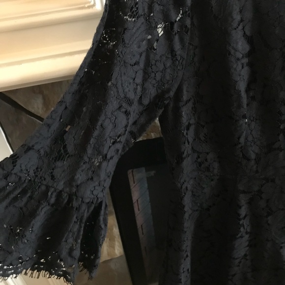 ♥️♥️♥️black lace shirt!!!!♥️♥️♥️ - Picture 3 of 4